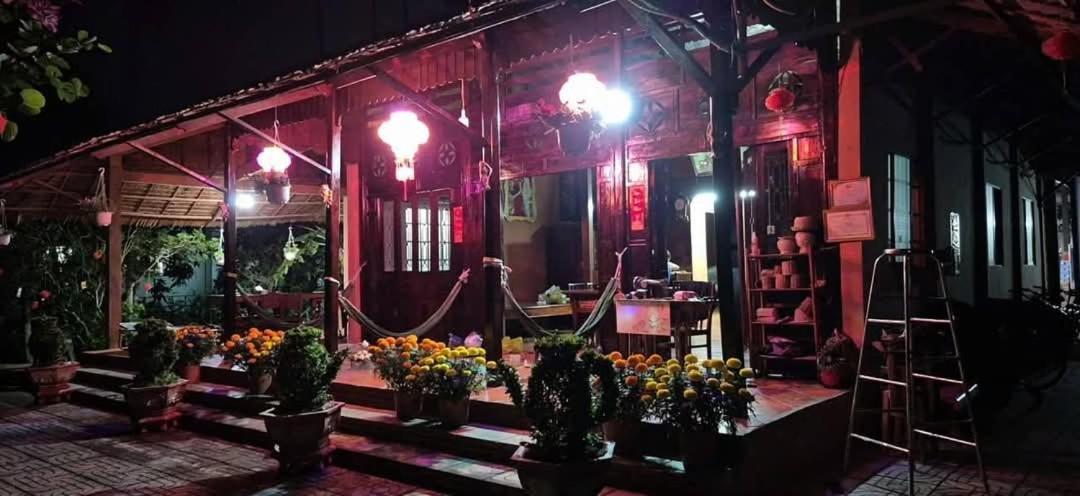 Ngoc Phuong Homestay Віньлонґ Екстер'єр фото